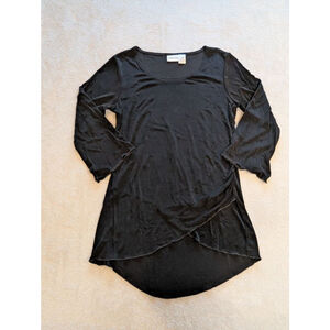 Women's Chico's Black Silky Tunic Top Size S Similar to the Travelers line